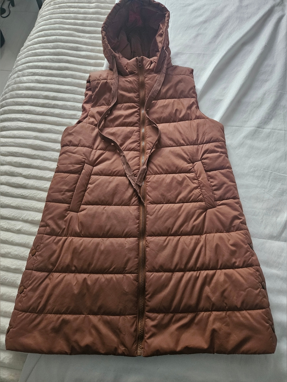 NWOT Quilted Hooded Puffer Vest